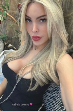 Mickaelly Menegazzi - Acompanhante Travesti / Transex em Cuiabá - MT